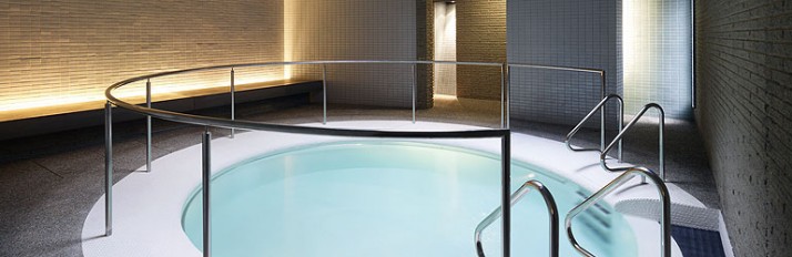 0000038980_Header3FREE1BHFloatation-Poo