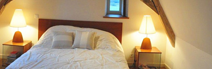 _header-Chambre-a-l'etage