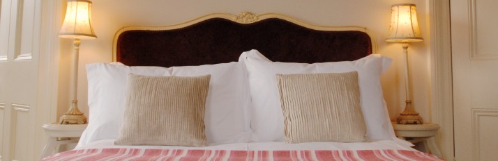 Aimee Bed