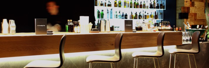 02 BAR BOUTIQUE
