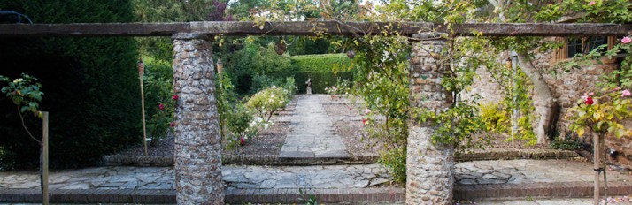 manor2011_061_sm
