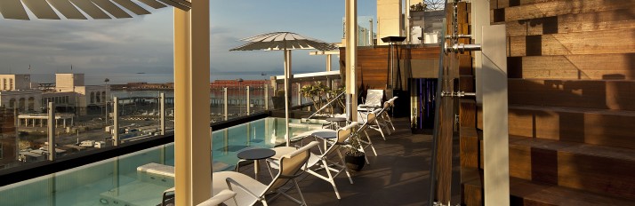 6 Outdoor pool
