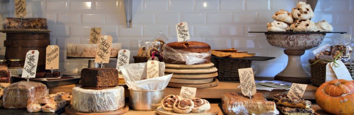 cake display