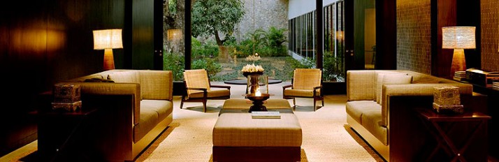 0000045772_3HeaderSara-Spa-Lounge-1