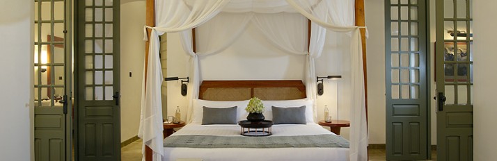 0000042370_HeaderTaka-Mekong-Suite-Bed