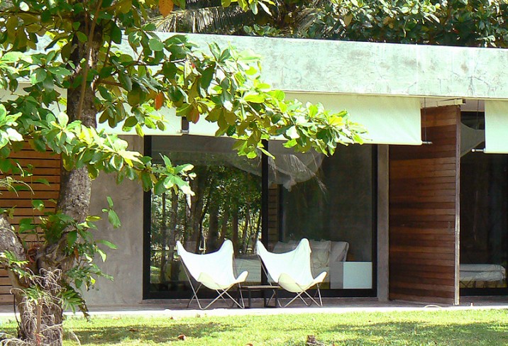 Mr & Mrs Smith - Beachfront View Superior