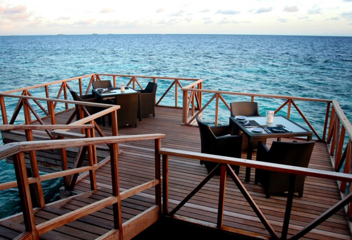 Mr & Mrs Smith - Salt restaurant terrace