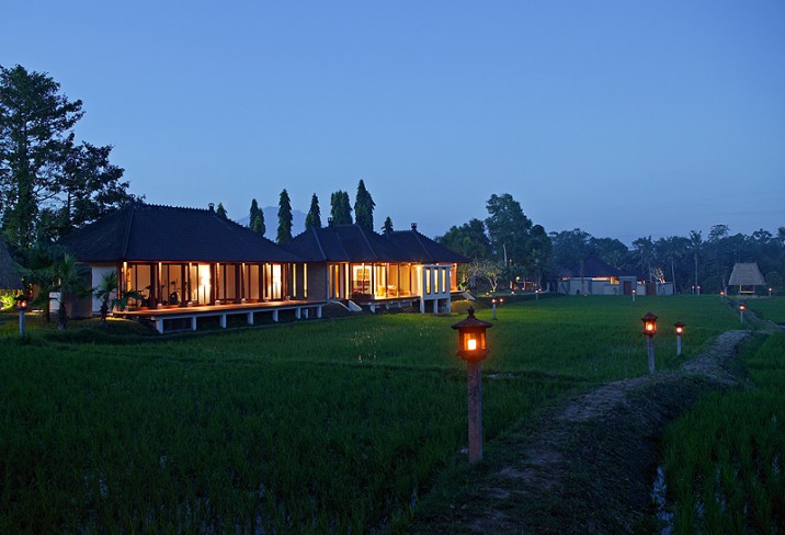 Mr & Mrs Smith - Spa exterior