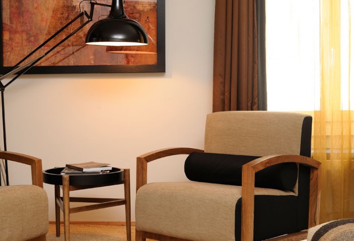 Mr & Mrs Smith - Bedroom