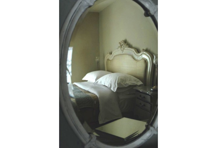 Mr & Mrs Smith - Bedroom