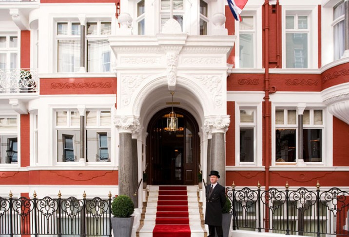 Mr & Mrs Smith - St James's Hotel & Club exterior