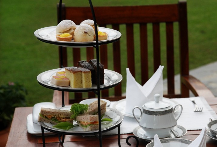 Mr & Mrs Smith - Afternoon tea 