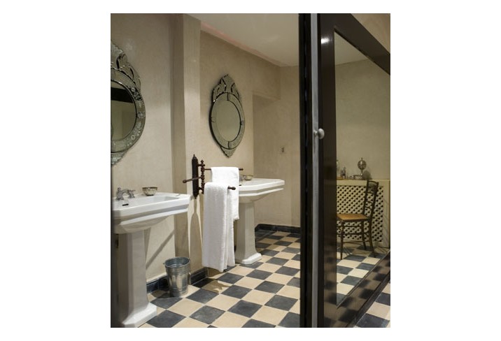 Mr & Mrs Smith - Palmeraie Suite bathroom
