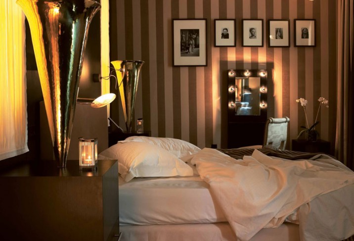Mr & Mrs Smith - Bedroom
