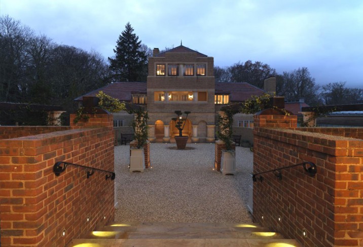 Mr & Mrs Smith - Coach House exterior