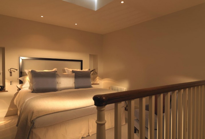 Mr & Mrs Smith - Forest Suite Mezzanine (Room 10)