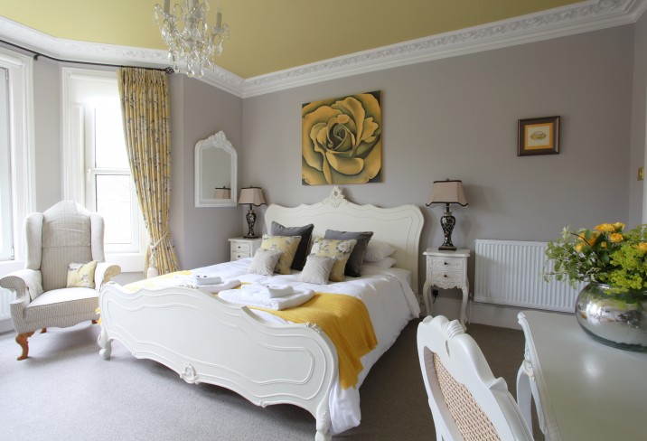 Mr & Mrs Smith - Deluxe Super King Room (Bedroom 3)
