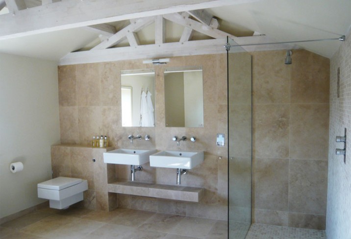Mr & Mrs Smith - Room Three bathroom