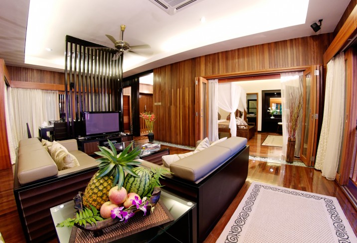 Mr & Mrs Smith - Three Bedroom Deluxe Suite