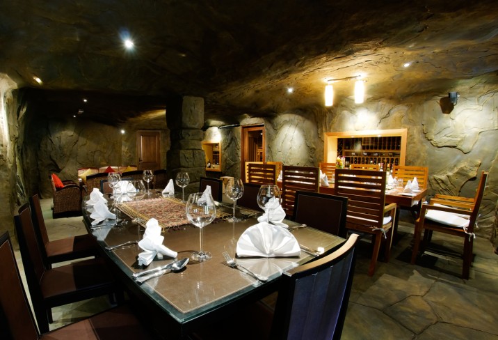 Mr & Mrs Smith - Wine Cave