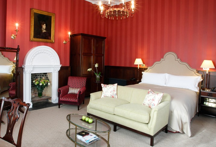 Mr & Mrs Smith - Luxury Room