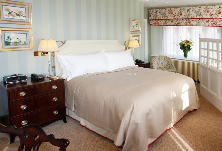 Mr & Mrs Smith - Tower Room