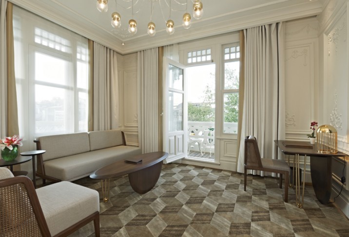 Mr & Mrs Smith - Deluxe Suite Lounge