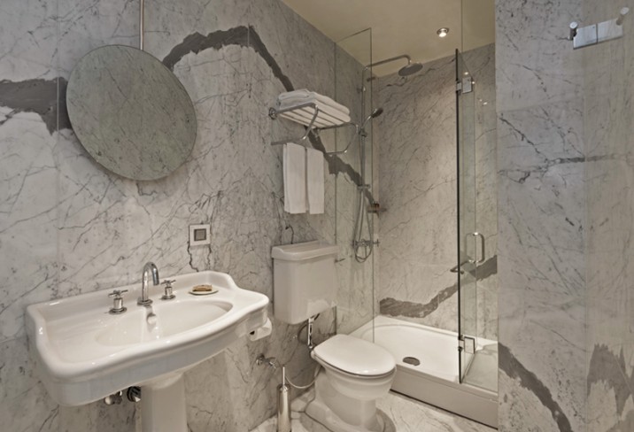 Mr & Mrs Smith - Penthouse Suite Bathroom
