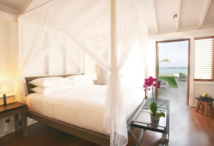 Mr & Mrs Smith - Bedroom