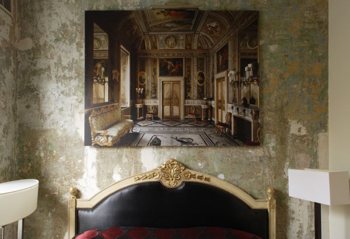 Mr & Mrs Smith - Room 1
