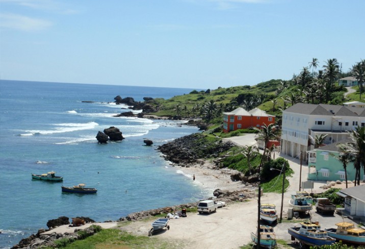 Mr & Mrs Smith - Beach view