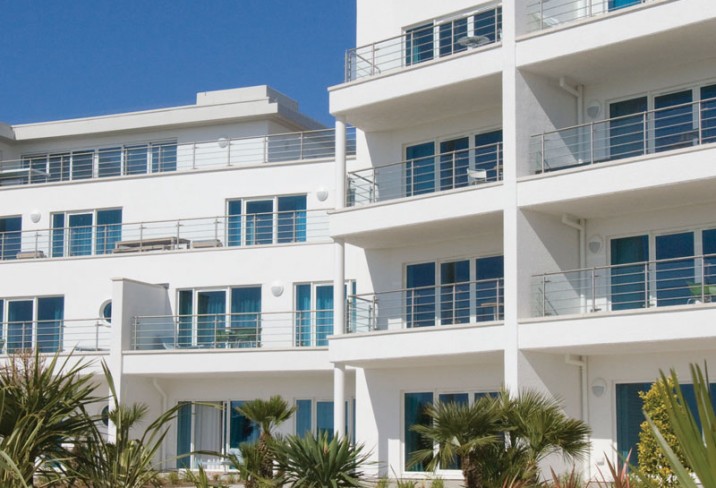 Mr & Mrs Smith - Hotel exterior