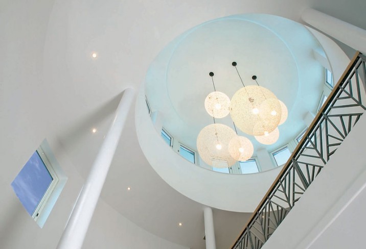 Mr & Mrs Smith - Atrium