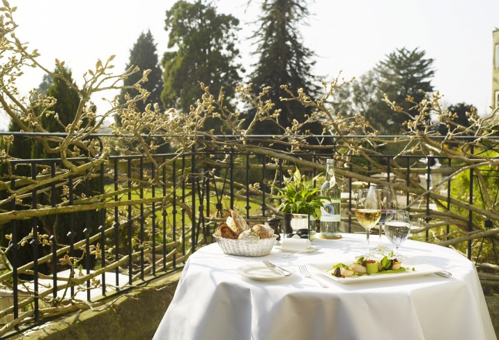 Mr & Mrs Smith - Terrace dining