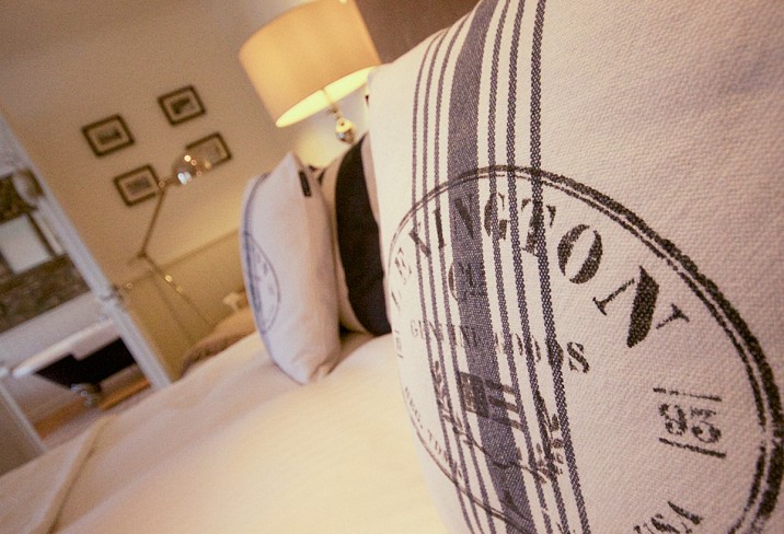 Mr & Mrs Smith - Cape Cornwall suite