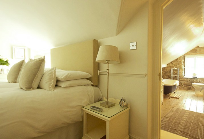 Mr & Mrs Smith - Mousehole room