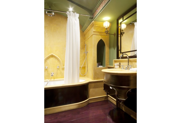 Mr & Mrs Smith - Deluxe Room bathroom
