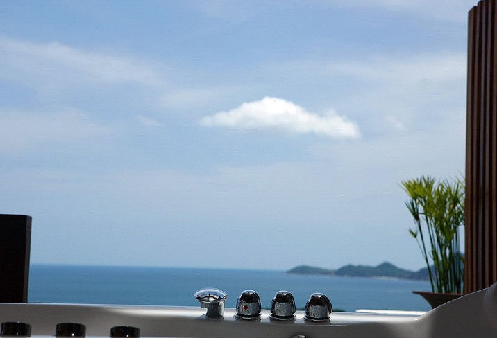 Mr & Mrs Smith - Villa view