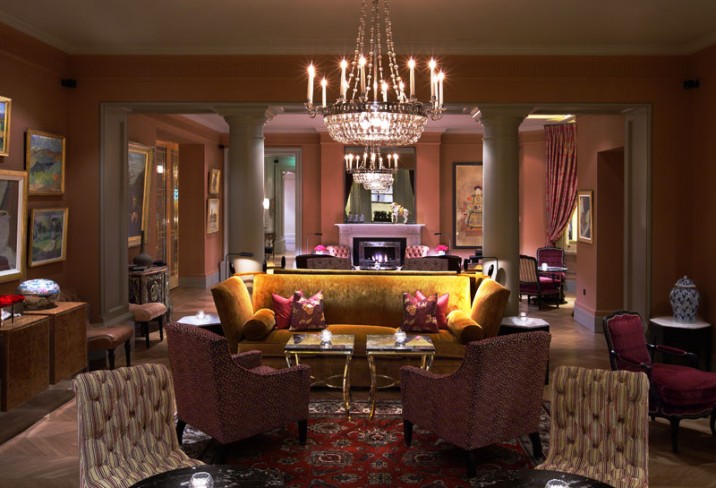 Mr & Mrs Smith - Drawing Room