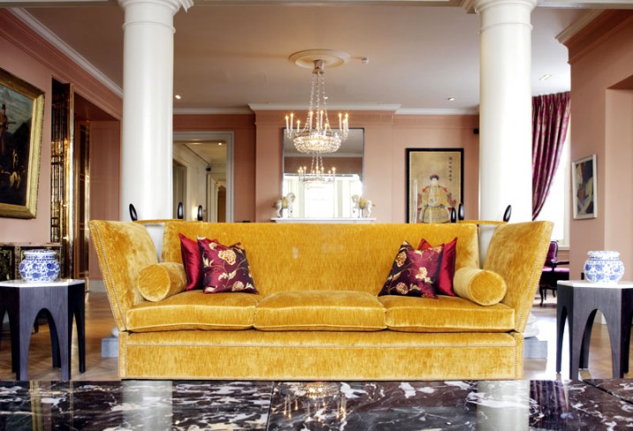 Mr & Mrs Smith - Drawing Room