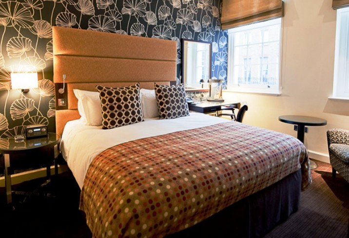 Mr & Mrs Smith - Chancery bedroom