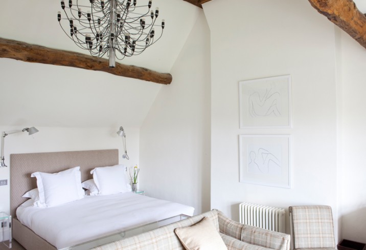 Mr & Mrs Smith - Bedroom