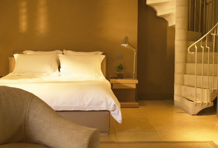 Mr & Mrs Smith - Bedroom