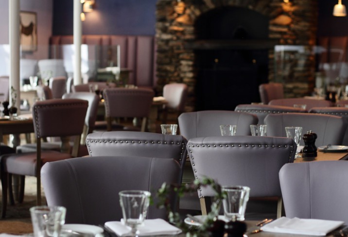 Mr & Mrs Smith - 