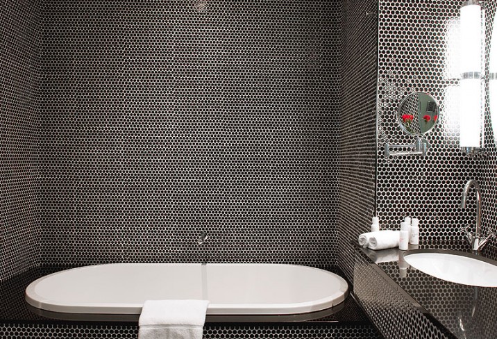 Mr & Mrs Smith - Classic Room bathroom