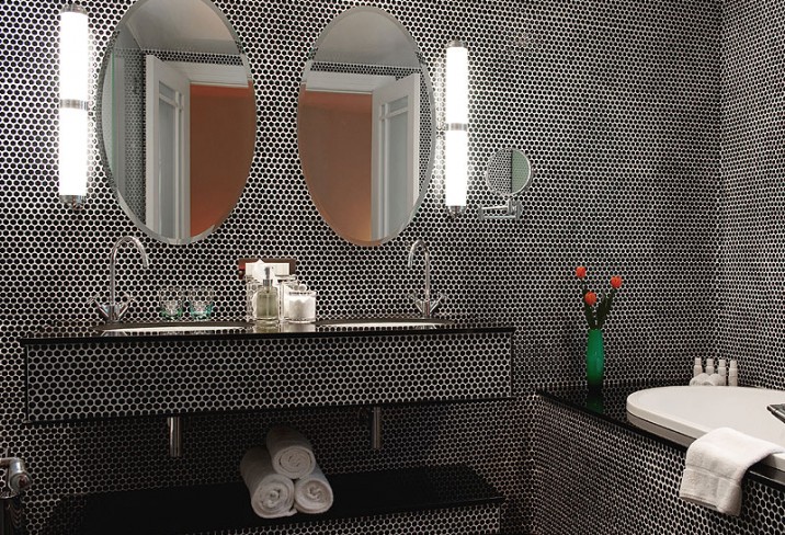 Mr & Mrs Smith - Boutique Suite bathroom