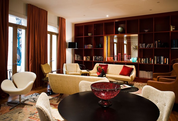 Mr & Mrs Smith - Drawing Room