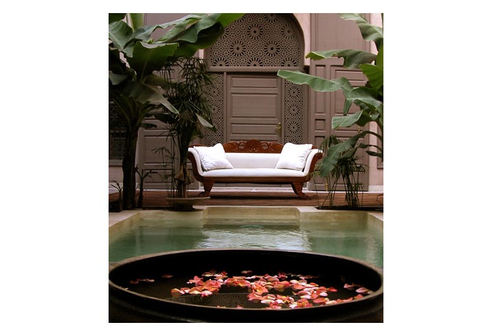 Mr & Mrs Smith - Courtyard pool
