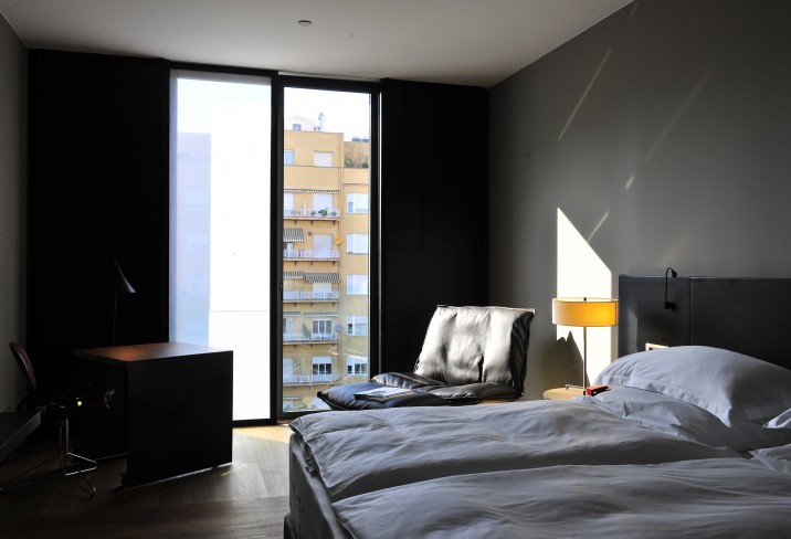 Mr & Mrs Smith - Bedroom