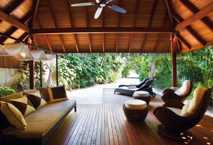 Mr & Mrs Smith - Baros Residence